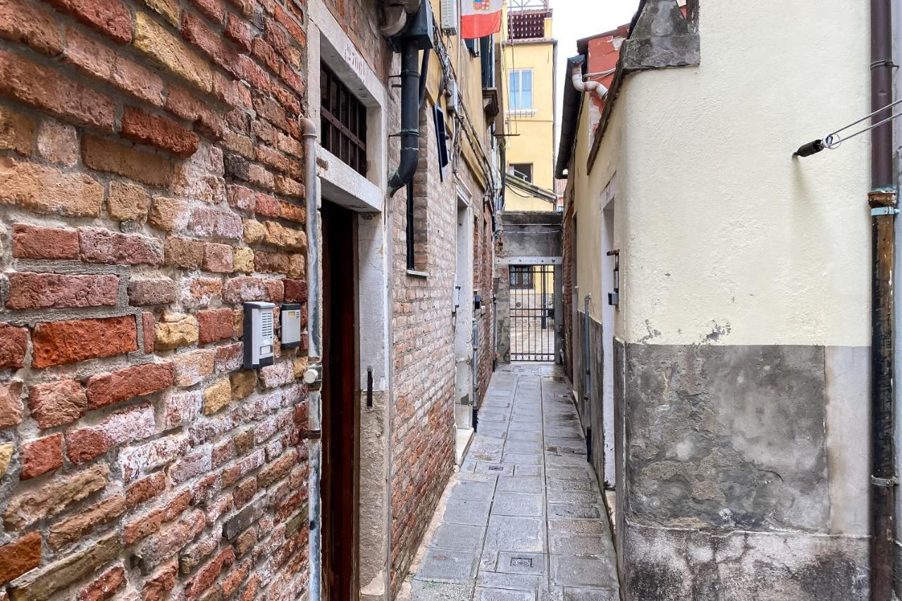 Condominio Cordelina Venecia Exterior foto